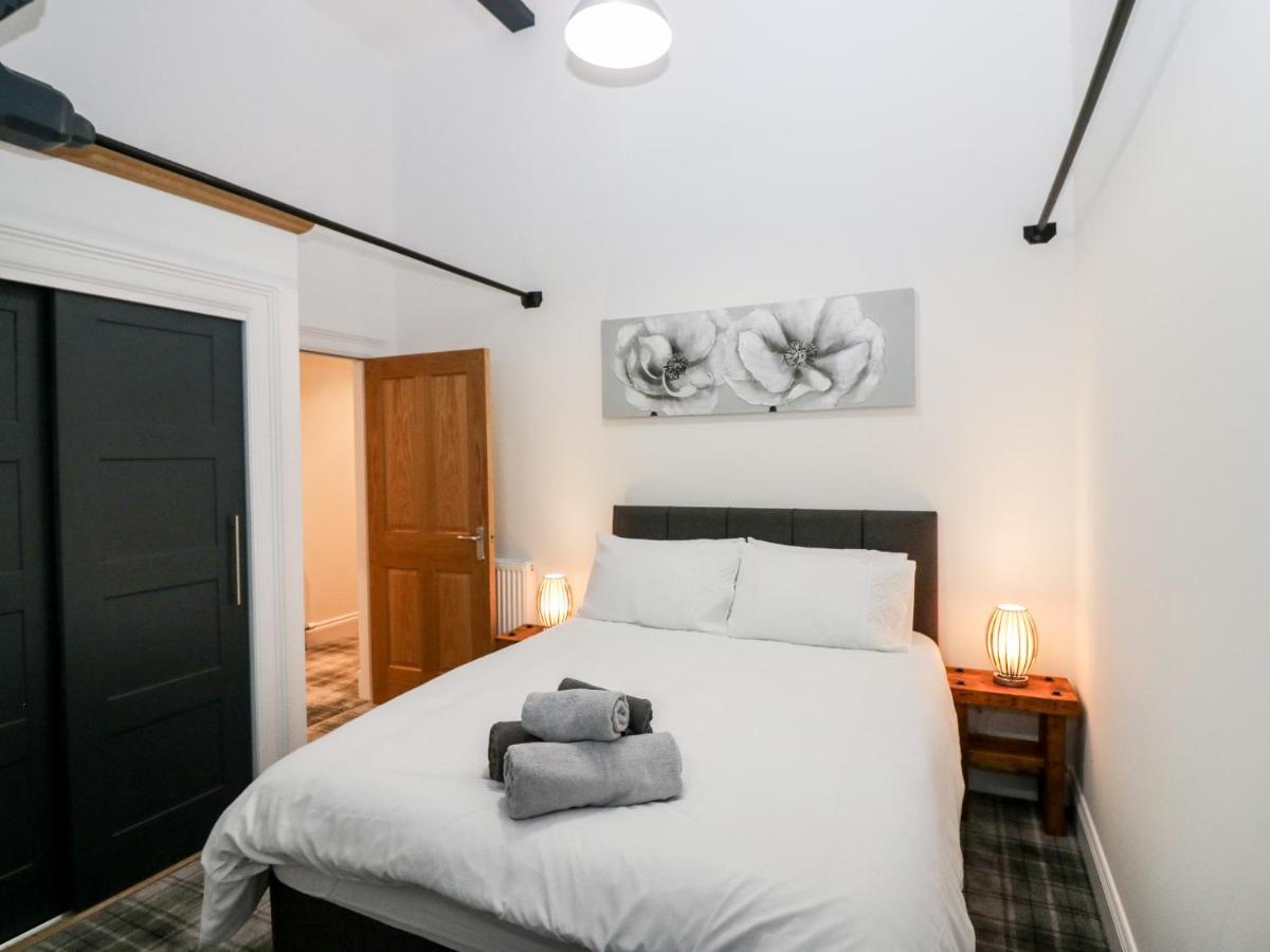 The Court Room At The Institute Executive Apartments Keith Exterior foto
